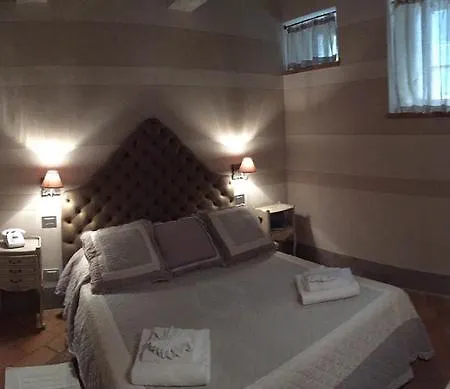 ベッド・アンド・ブレックファスト Le Bifore 2*