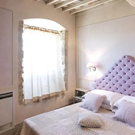 ベッド・アンド・ブレックファスト Le Bifore