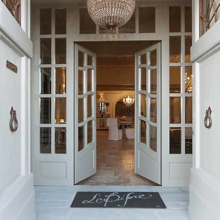 ベッド・アンド・ブレックファスト Le Bifore