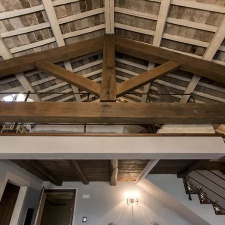 Le Bifore ベッド・アンド・ブレックファスト コルトーナ