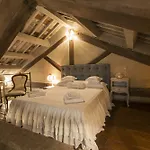 Le Bifore Bed and breakfast Cortona